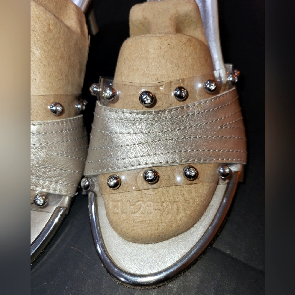 Stuart Weitzman Rhinstone heel - Picture 2 of 9